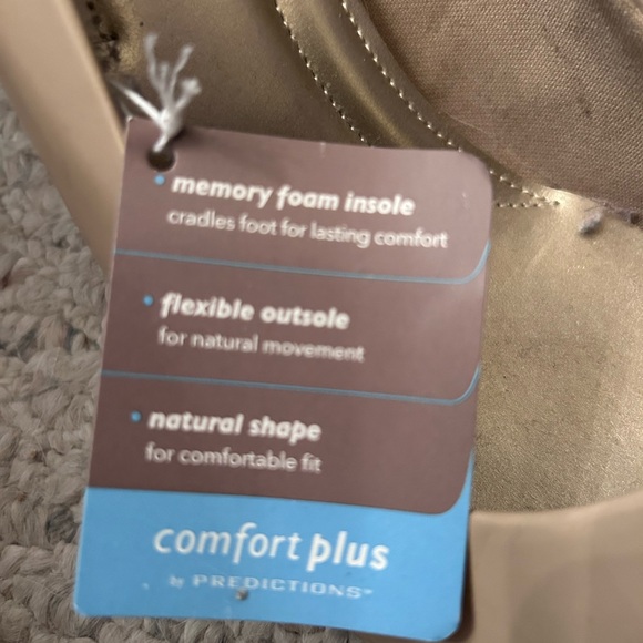 Nude pumps - Picture 2 of 4